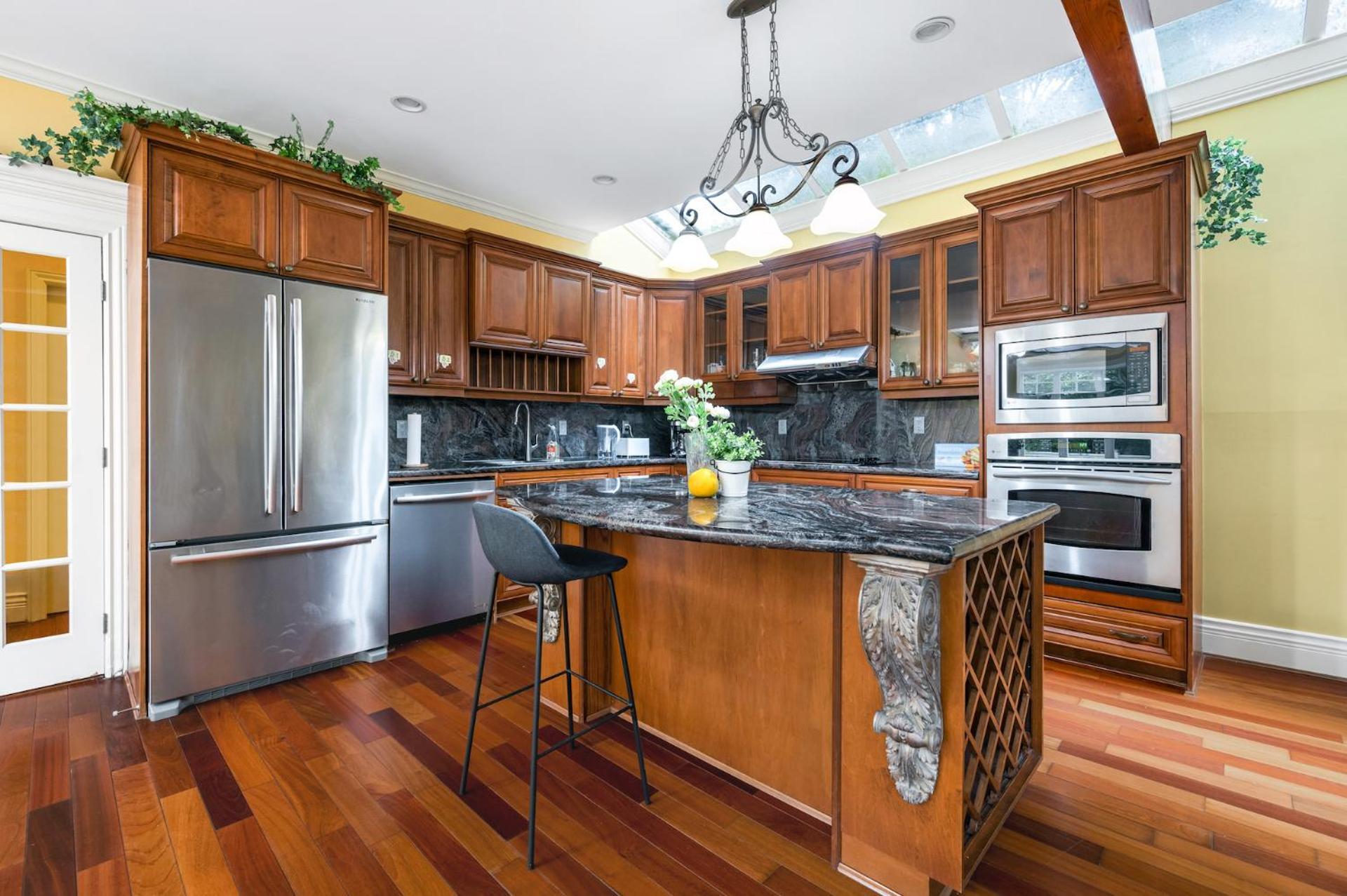 Charming Retreat On Cypress Street, Your Home Away From Home Vancouver Luaran gambar